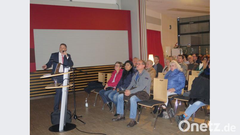 „Fast alle Funktionen und Organe im Körper sind auf eine gesunde Schilddrüse angewiesen“, betont Dr. Florian Höhler. Bild: jzk