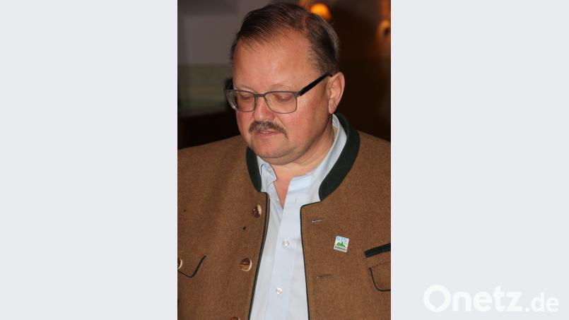 Bürgermeister Alfred Stier zog bei der Bürgerversammlung positive Bilanz. Bild: kro