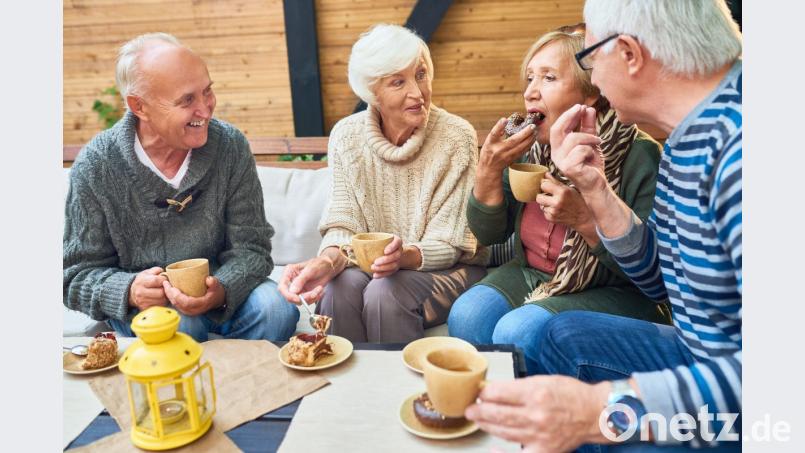 Laden Sie Menschen, die Sie mögen, doch einfach mal wieder zu sich nach Hause ein. Bild: seventyfour – stock.adobe.com