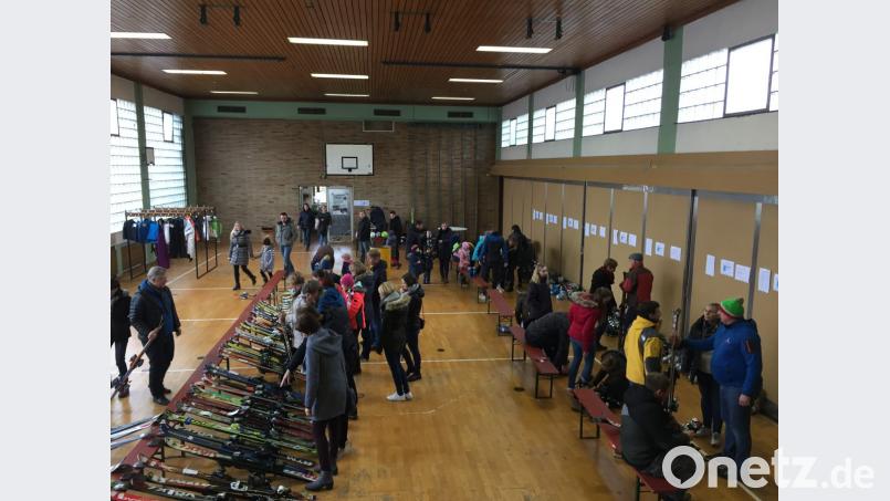 Gut besucht war der Skibasar in Wernberg-Köblitz. Bild: exb