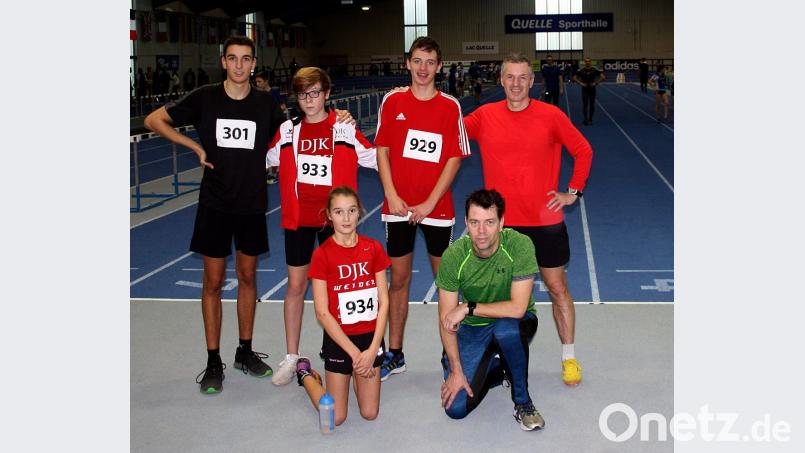 Mit ihrem Abschneiden in Fürth können die Läufer der DJK Weiden sehr zufrieden sein: (oben von links) Sebastian Beierl, Milan Uzman, Florian Pausch, Cenk Uzman; (von links unten) Anne-Marie Beierl und Curtis Ripy. Bild: zer