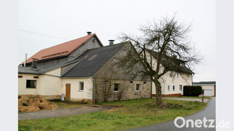 Auch wenn der Name kriegerisch klingt, der Weiler Kriegshut liegt friedlich auf einer Höhe von 520 Metern über Normal-Null in der Gemeinde Kirchendemenreuth im Landkreis Neustadt/WN. Bild: Rainer Christoph