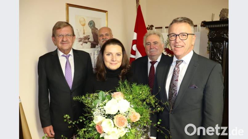Antrittsbesuch in Planá: Norbert Schuller, Pavel Nutil, Martina Němečková, Peter Gold und Franz Stahl (von links). Bild: Stadt Tirschenreuth
