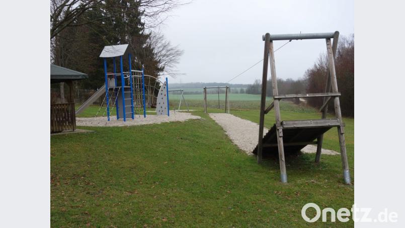 Der Spielplatz wird an den nördlichen Rand des Baugebiets Strohberg Nord verlagert. Bild: tra