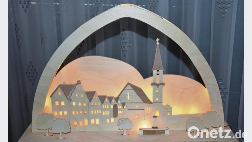 Der, mit dem alles begann: Schwibbogen mit Kemnath-Motiv. Bild: Susanne Forster