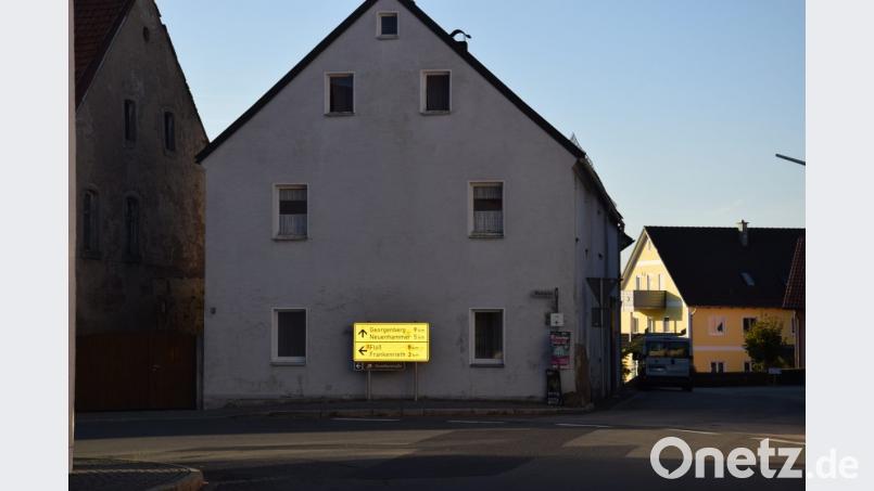 Die Kosten für Umbau und Sanierung der beiden Gebäude Marktplatz 2 und 13 steigen enorm. Bild: fla