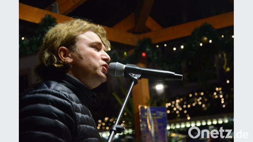 Angelo Palazzotto in der Kulturhütte. Bild: Kunz