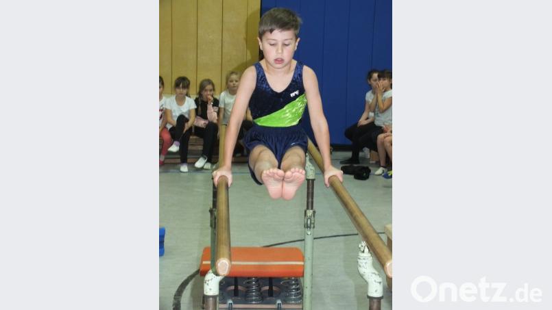 Mehr als 50 Jugendliche zeigen bei der Vereinsmeisterschaft der TSG Aktiv gute Leistungen in der Schulturnhalle. Deshalb gibt es keine Verlierer sondern nur Gewinner. Bild: soj