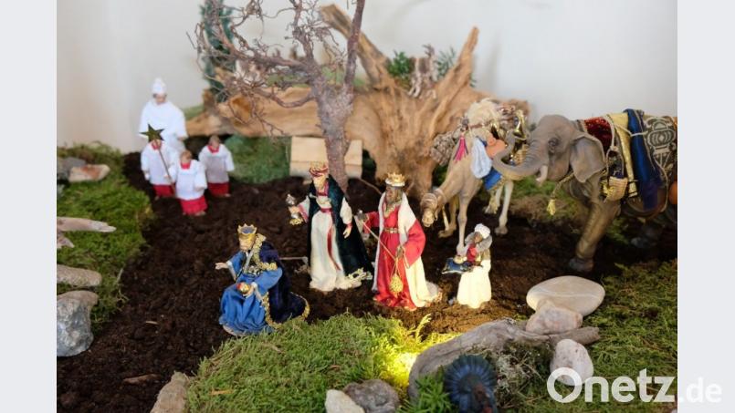 Wunderschöne Krippen bringen die Besucher zum Staunen. Bild: do