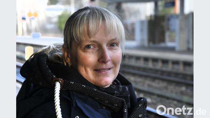 Sandra Kappert-Großer und ihre Schüler haben keine andere Wahl: sie müssen warten. Bild: Petra Hartl