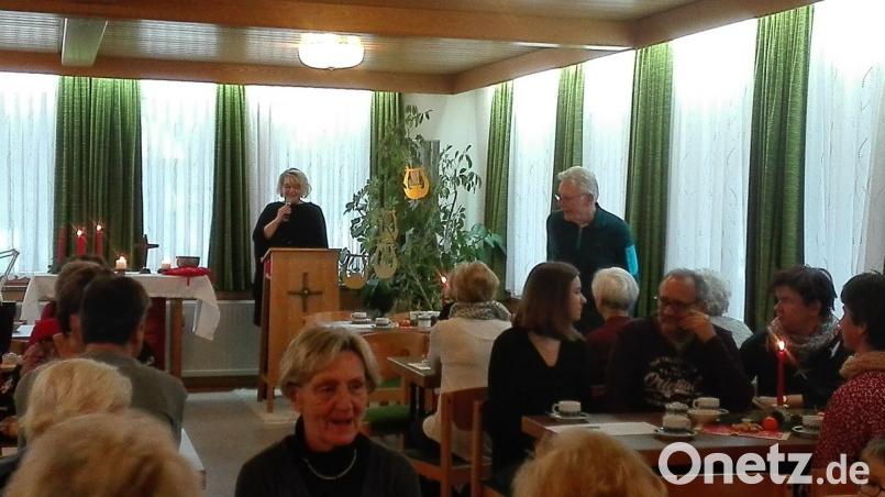 Der Adventsnachmittag der evang. Kirchengemeinden Krummennaab und Thumsenreuth mit Friedenfels im Krummennaaber Gemeindehaus. Bild: exb