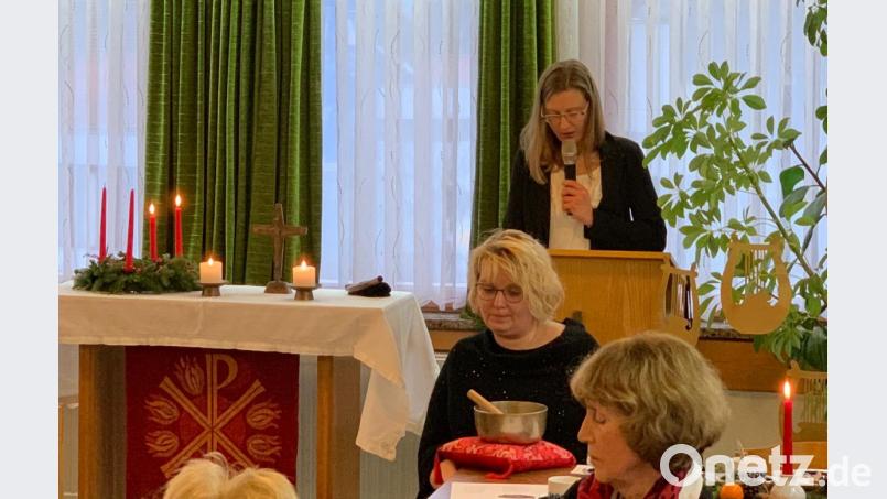 Der Adventsnachmittag der evang. Kirchengemeinden Krummennaab und Thumsenreuth mit Friedenfels im Krummennaaber Gemeindehaus. Bild: exb