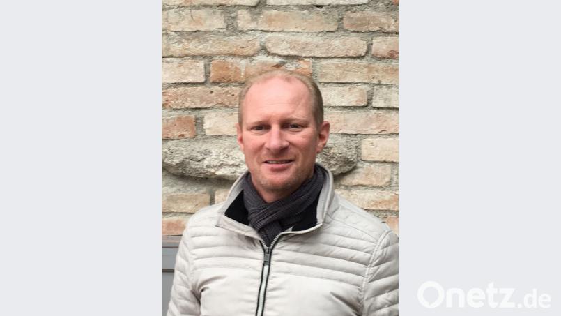 Zweiter Bürgermeister Alexander Radlbeck (CSU) wirft dem Bürgermeister Verzögerungen bei der Planung des Sportparks vor. Bild: exb