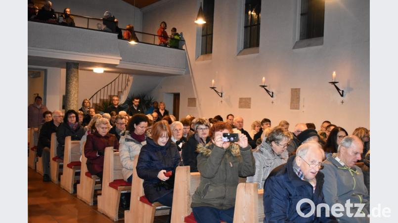 Die Gmünder Marienkirche ist voll besetzt Bild: rgr
