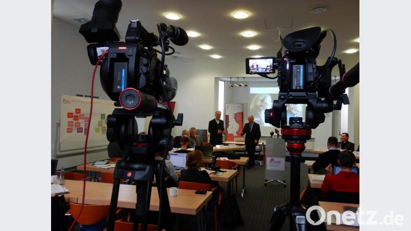 &quot;Transparenzoffensive&quot;: Das Bistum Regensburg organisiert zur Veröffentlichung der Finanzen aller Rechtsträger eine aufwändige Pressekonferenz. Bild: ca