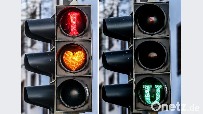 Wenn diese Ampel umschaltet, erhalten Autofahrer in Dortmund die Liebeserklärung "I love you" (Ich liebe Dich). Bild: Dieter Menne/dpa