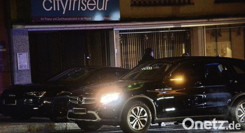 Hier in der Frauenrichter Straße endete die wilde Verfolgungsjagd am Mittwochabend. Bild: Kunz