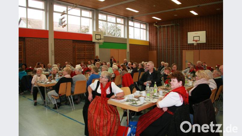 Der Einladung in die Mehrzweckhalle, zum Advendsnachmittag, folgten zahlreiche Senioren. Bild: wro