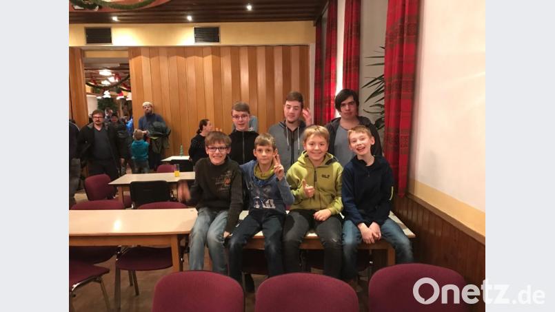 Sieben Sulzbach-Rosenberger nehmen für den Schachclub am Cup der Oberpfälzer Schachjugend in Nittenau teil. Bild: exb