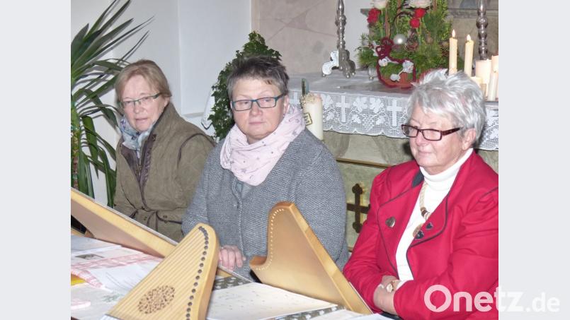 Die Veeharfenspielerinnen beim Konzert in St. Barbara. Bild: hme