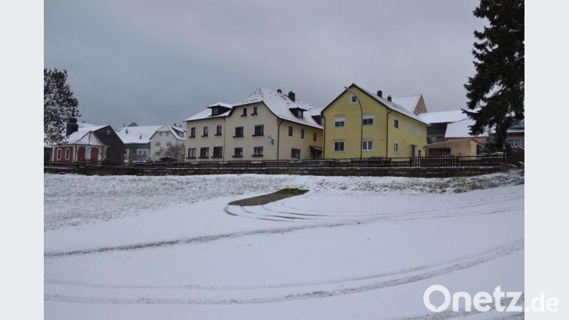 Unterhalb seines Landhotels &quot;Goldenes Kreuz&quot; beabsichtigt Firmenchef Michael Schieder die Errichtung eines Gästehauses. Bild: gi