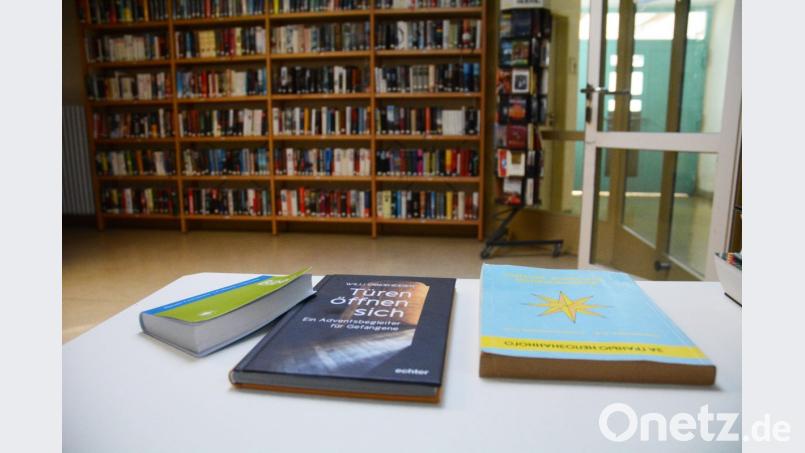 Die Bibliothek der JVA Weiden Bild: Gabi Schönberger