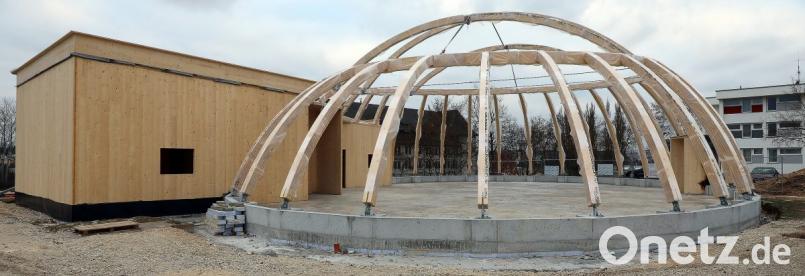Die neue Halle für die Ringer am Bergsteig nimmt Gestalt an. Bild: Wolfgang Steinbacher