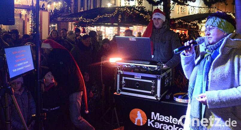 "Santa Baby v"on Kylie Minogue: Auch Christmas-Songs wurden interpretiert. Bild: Kunz