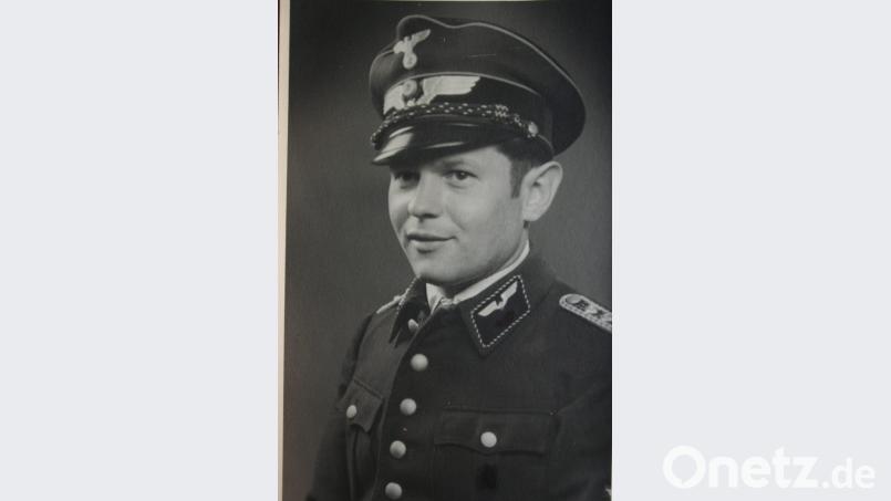 Josef Rodler, in der Eschenbacher Straße in Kirchenthumbach bekannt als der „Rodler-Sepp“, war viele Jahre im Bahnhof Grafenwöhr angestellt. Privat war er auf den „Hutza“-Abenden bei Nachbarn ein guter Unterhalter. Bild: gpa