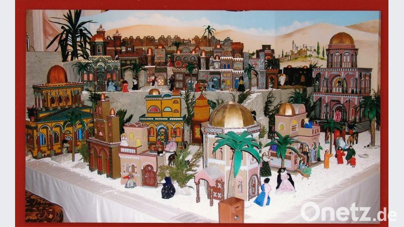 Bethlehem, der Geburtsort des Heilands ist bei der Kohlberger Weihnachtskrippe eine sehr belebte, prachtvolle Stadt. Bild: jml