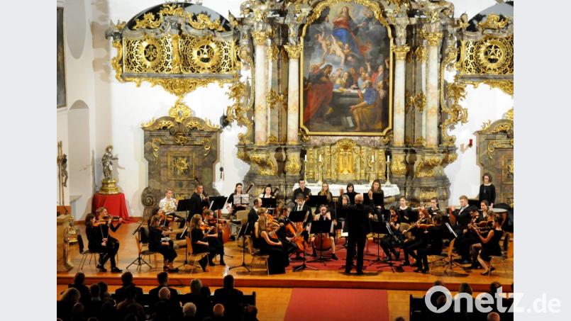 Der Kongregationssaal bietet für den zweiten Konzertabend das perfekte Ambiente. Bild: Petra Hartl