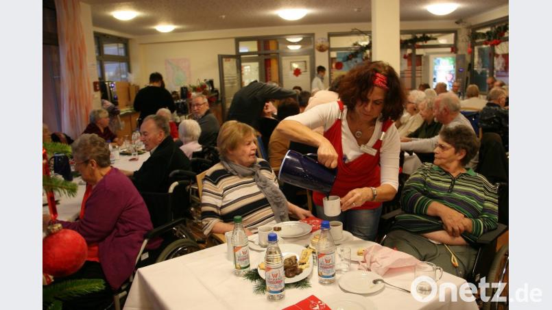 Die Adventsfeier im Senioren-Servicehaus findet großen Anklang. Bild: wro