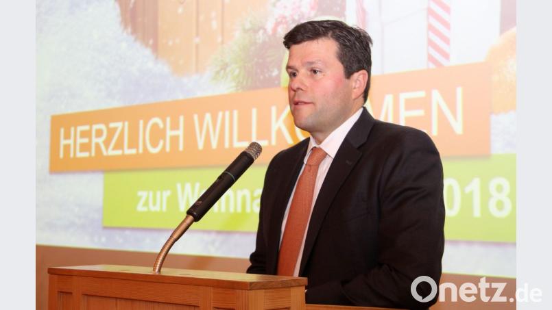 Thomas Bader, Inhaber der Leipfinger-Bader (LB) Ziegelwerke, beim Jahresabschluss am Firmensitz in Vatersdorf (Landkreis Landshut). Bild:  Leipfinger-Bader