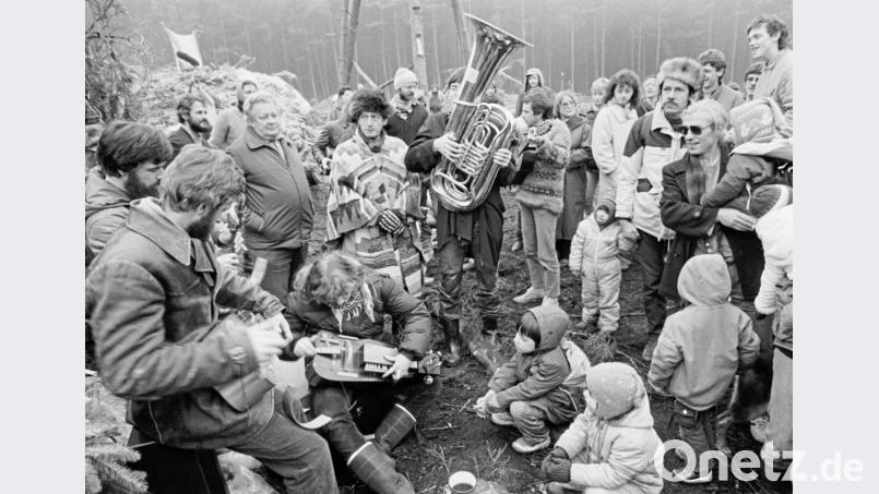 Weihnachten im Hüttendorf Bild: Gerhard Götz
