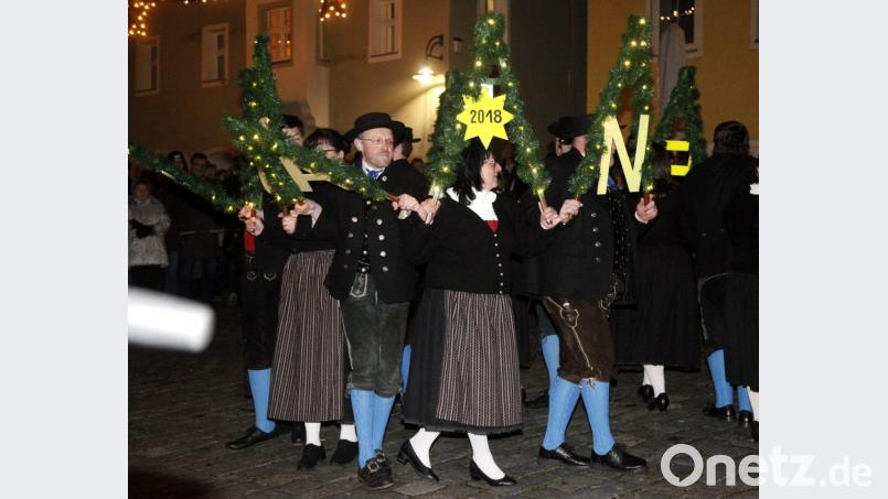 Der Sterntanz auf dem Marktplatz. Bild: Hirsch