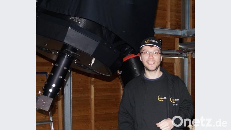 Der stellvertretende Vorsitzende David Janousch, der bei allen Aktionen mit viel Einsatz dabei ist, gab einen aktuellen Sachstand zum geplanten „Spektographen“. Bild: weu
