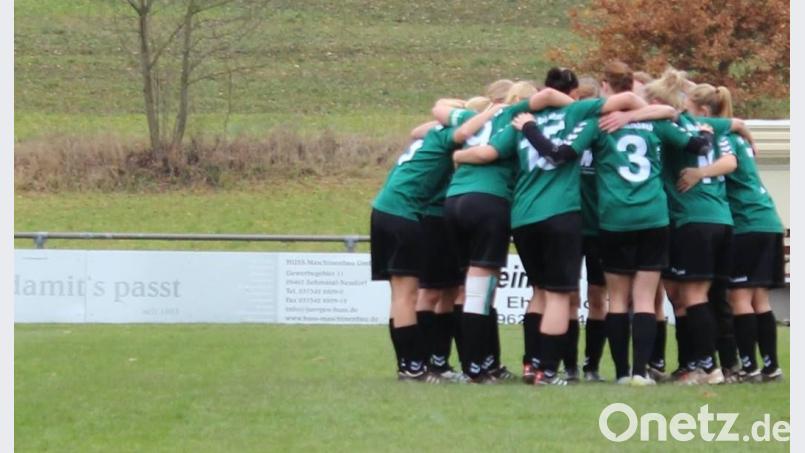 Mit Freunden: Unsere Autorin macht viel lieber gemeinsam mit anderen Sport als alleine. Bild: exb