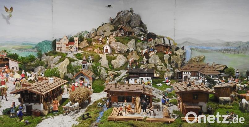 Die Marktredwitzer Landschaftskrippe (Leihgaben und Aufbau Albin Artmann) zieht im Egerland-Museum die Blicke auf sich. Bild: exb