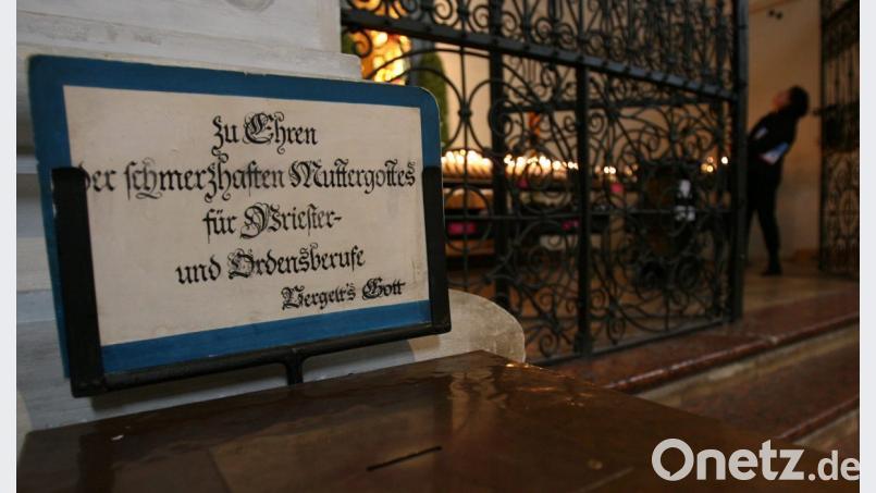 Die Polizei hat bei einer Kontrolle typisches „Opferstock-Diebstahls-Werkzeug“ entdeckt. Symbolbild: Frank Leonhardt dpa/lby