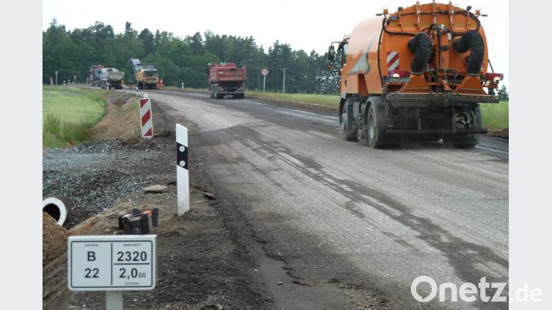 Bauarbeiten auf der B 22 zwischen Winklarn und Johannisberg. Bild: ptr