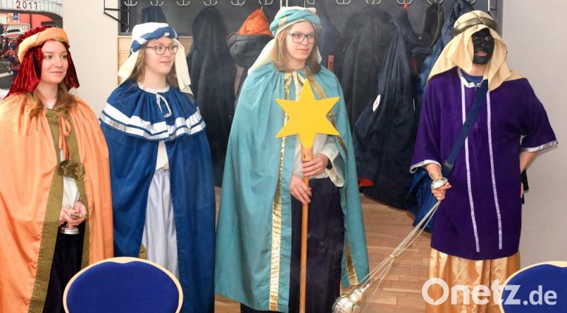 In der katholischen Pfarrei sind die Sternsinger am heutigen Freitag und am morgigen Samstag im Dienste armer Kinder unterwegs. Bild: njn