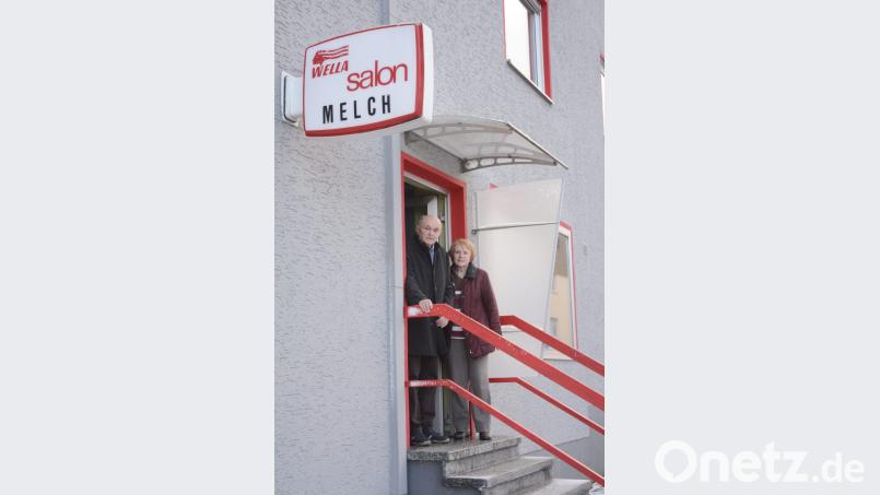 Josef und Annelie Melch haben den gleichnamigen Salon im Geranienweg in Ullersricht geschlossen. Bild: Gabi Schönberger