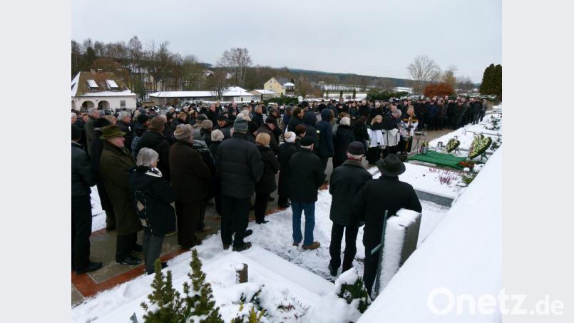 Im Familiengrab findet Studiendirektor i. R. Martin Neukam seine letzte Ruhestätte. Bild: rn