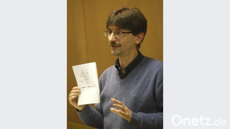 In historischen Aufzeichnungen sieht Günter Jehl Indizien für den Wahrheitsgehalt der Heiligen Schrift. Bild: Hirsch