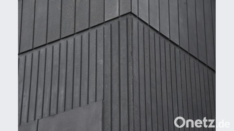 Angeschrammt? Eine Stoßfuge, hier in der Goethestraße ist beschädigt. Bild: Petra Hartl