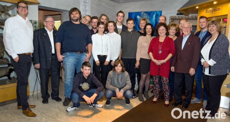 Der Kanu-Club ehrte die erfolgreichsten Paddler der Saison. Bild: Hirsch