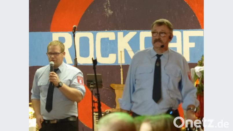 Die Versteigerer links Johannes Kick und Herbert Lorenz Bild: hme