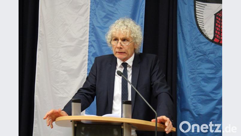 Landrat Wolfgang Lippert spricht von einer "herausragenden Entwicklung" der Stadt Kemnath. Bild: stg