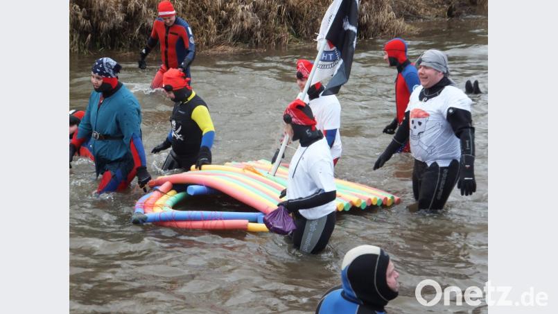 Auch ein Piratenboot war unterwegs. Bild: ibj