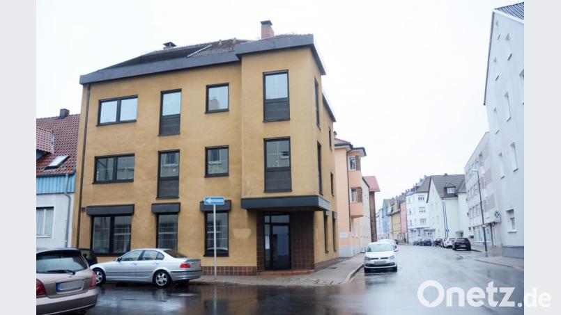 Von der nur wenige Meter entfernten Erhardstraße zieht der Landtagsabgeordnete Stephan Oetzinger mit seinem Büro ins Eckgebäude Landgerichtsstraße 21 um. Bild: Gabi Schönberger
